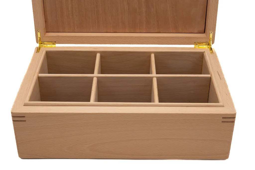 caja-de-maderas-solidas-de-haya-y-cedro-grande-con-o-sin-divisiones-by-cieslik_BOX010-118.webp