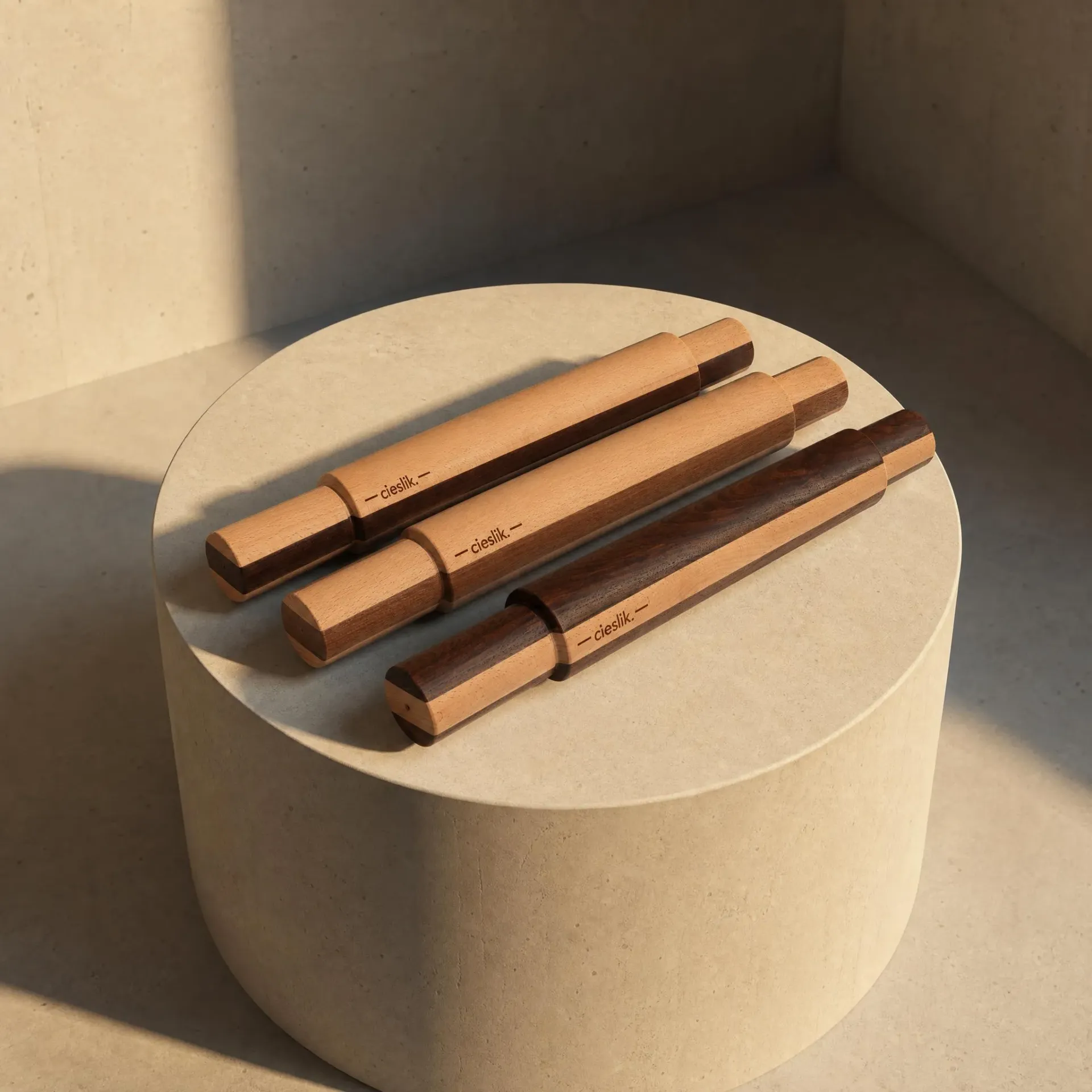 [ROL002] French rolling pin (Small, Walnut-Beech)